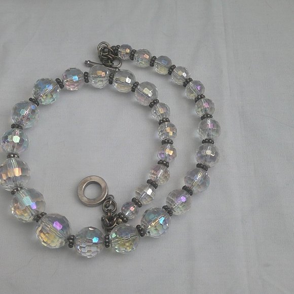 AB crystal necklace. - Picture 5 of 7